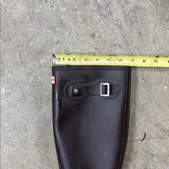 Hunter Dark Brown Tall Gloss Rain Boots - Picture 10 of 11